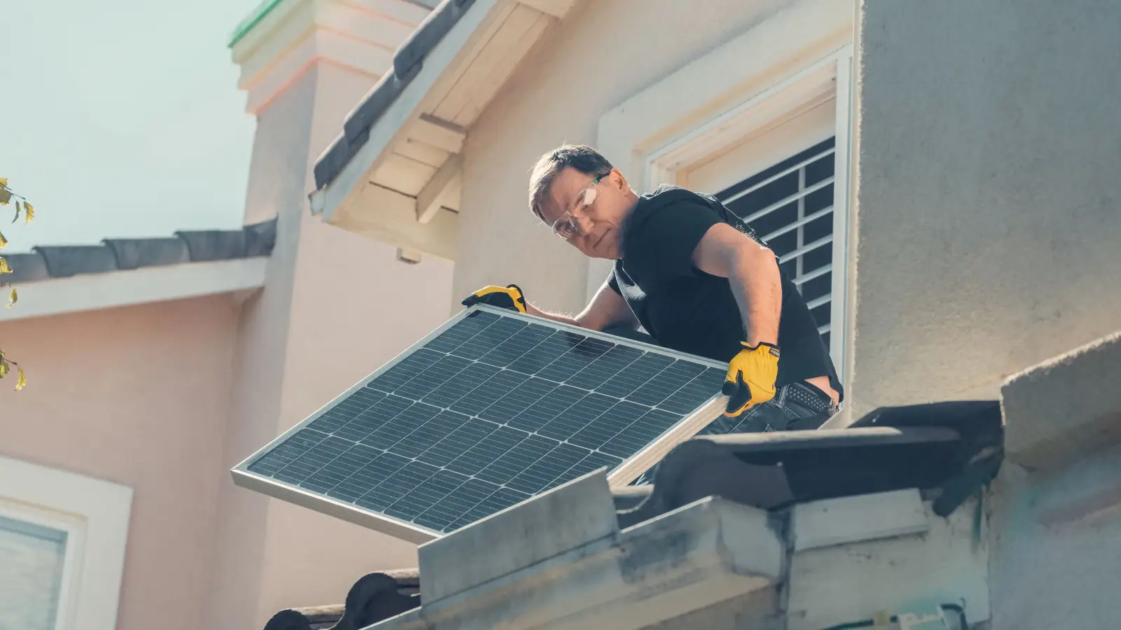 Your export rate changes solar payback more than panel size does